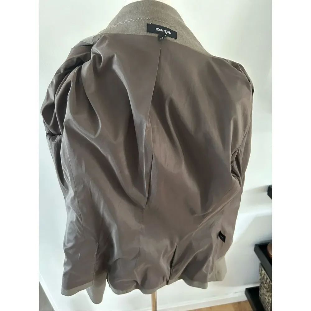 Express blazer classy stylish form fitting size 6 color is grayish olive green